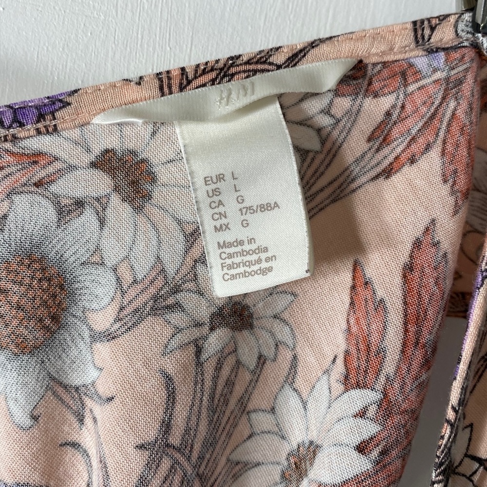 H&M Flower Design Romper - Picture 4 of 4